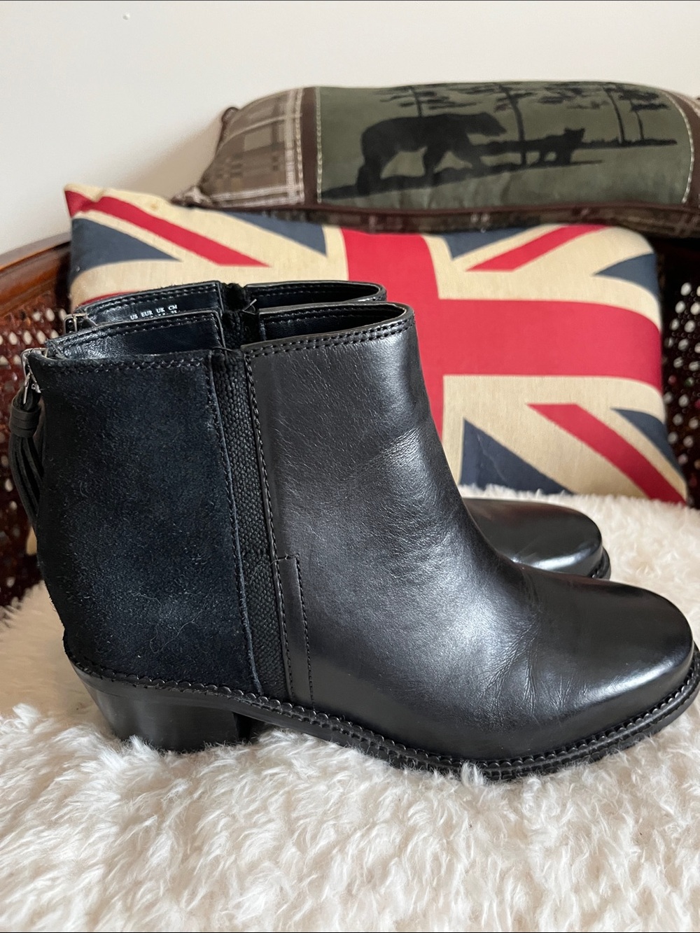 Hush Puppies Black Leather & Suede Ankle Booties